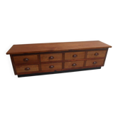 Buffet vintage avec tiroirs
