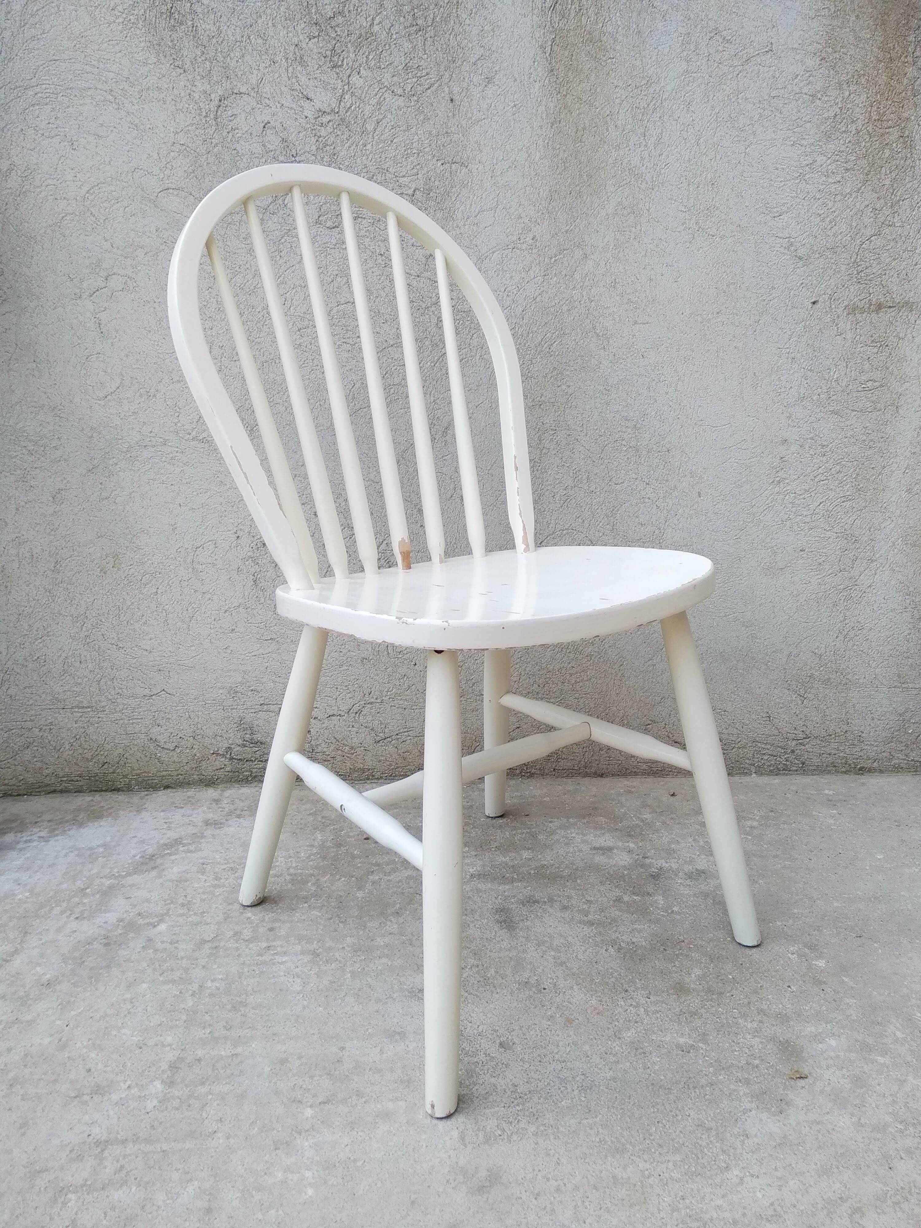 Vintage Windsor Chair