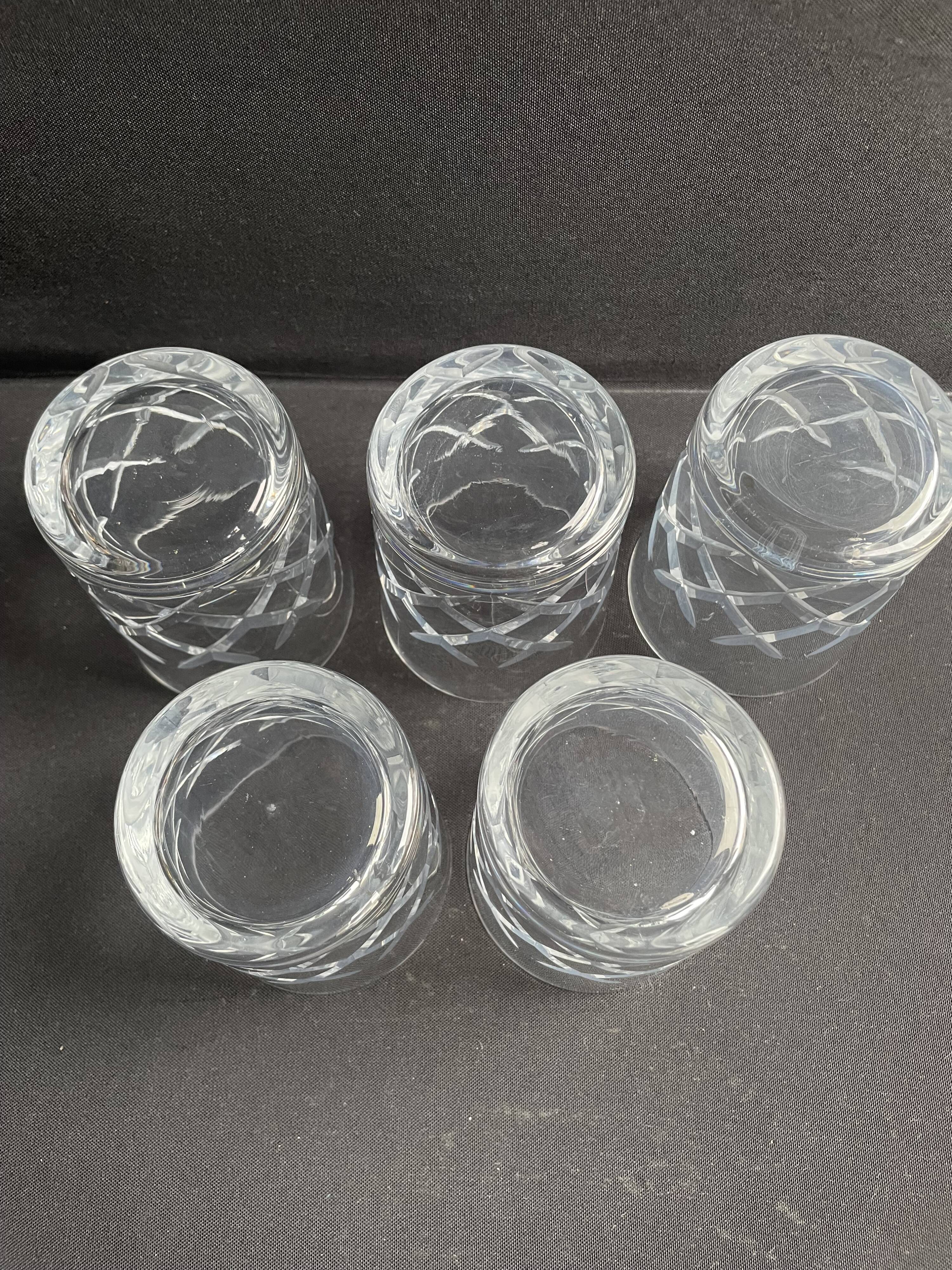 5 whiskey glasses – Cut crystal