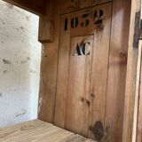 Armoire vitrée