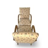 Ensemble de fauteuils Art Déco avec accoudoirs en hêtre arqués.