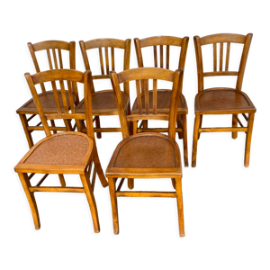 Set de 6 chaises bistrot vernies