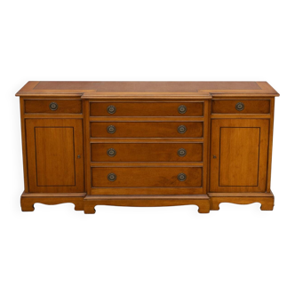 Small enfilade/server/buffet in English Empire style.