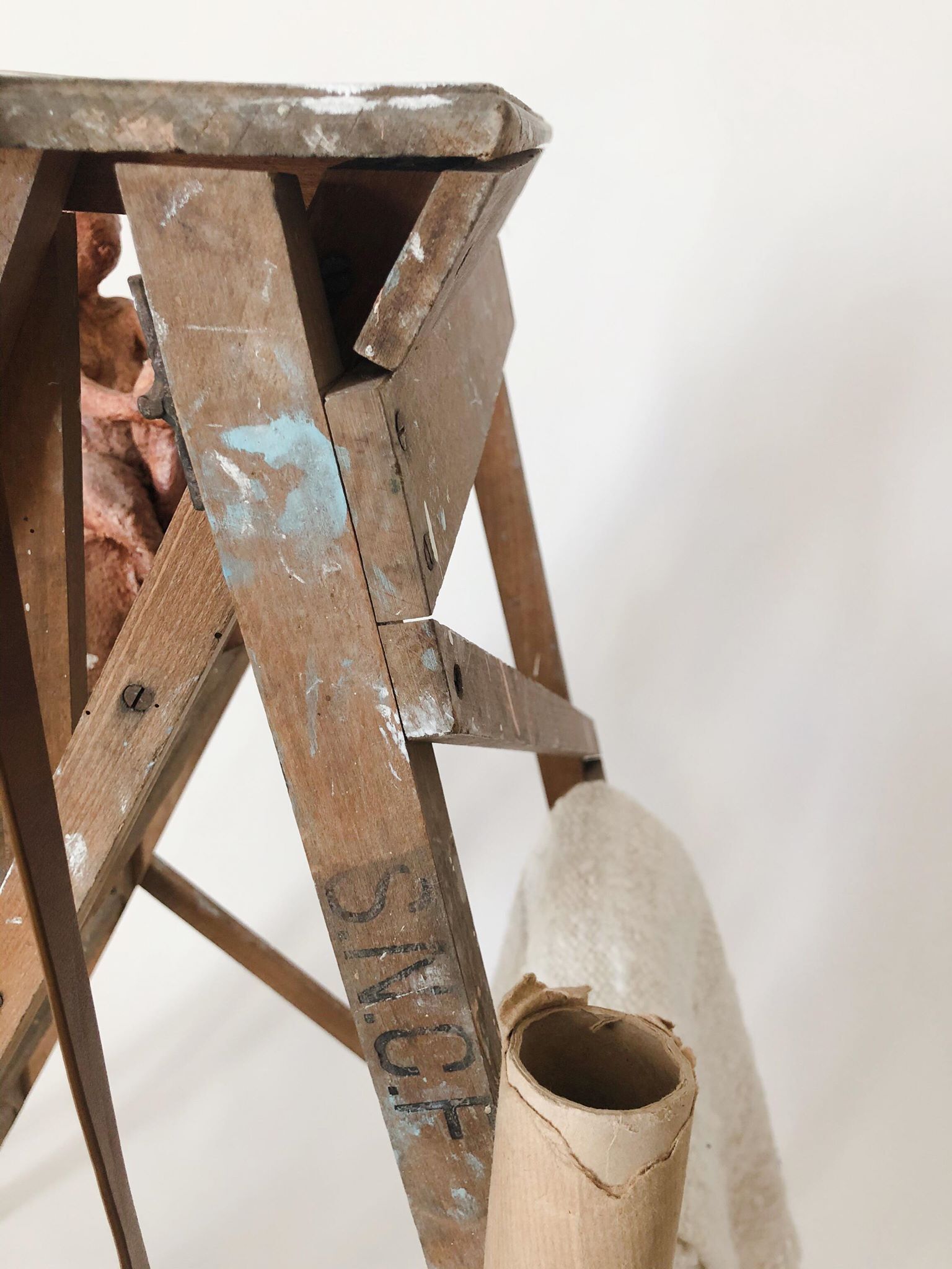 Wooden painter's stepladder