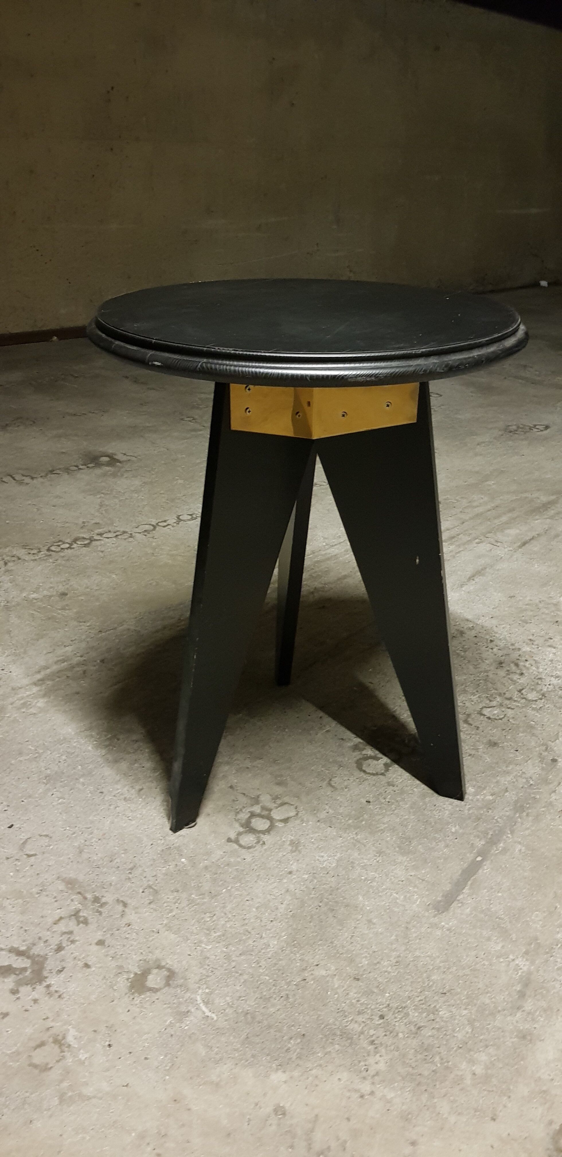 Table ronde 2 personnes (diamètre 60cm) | Selency