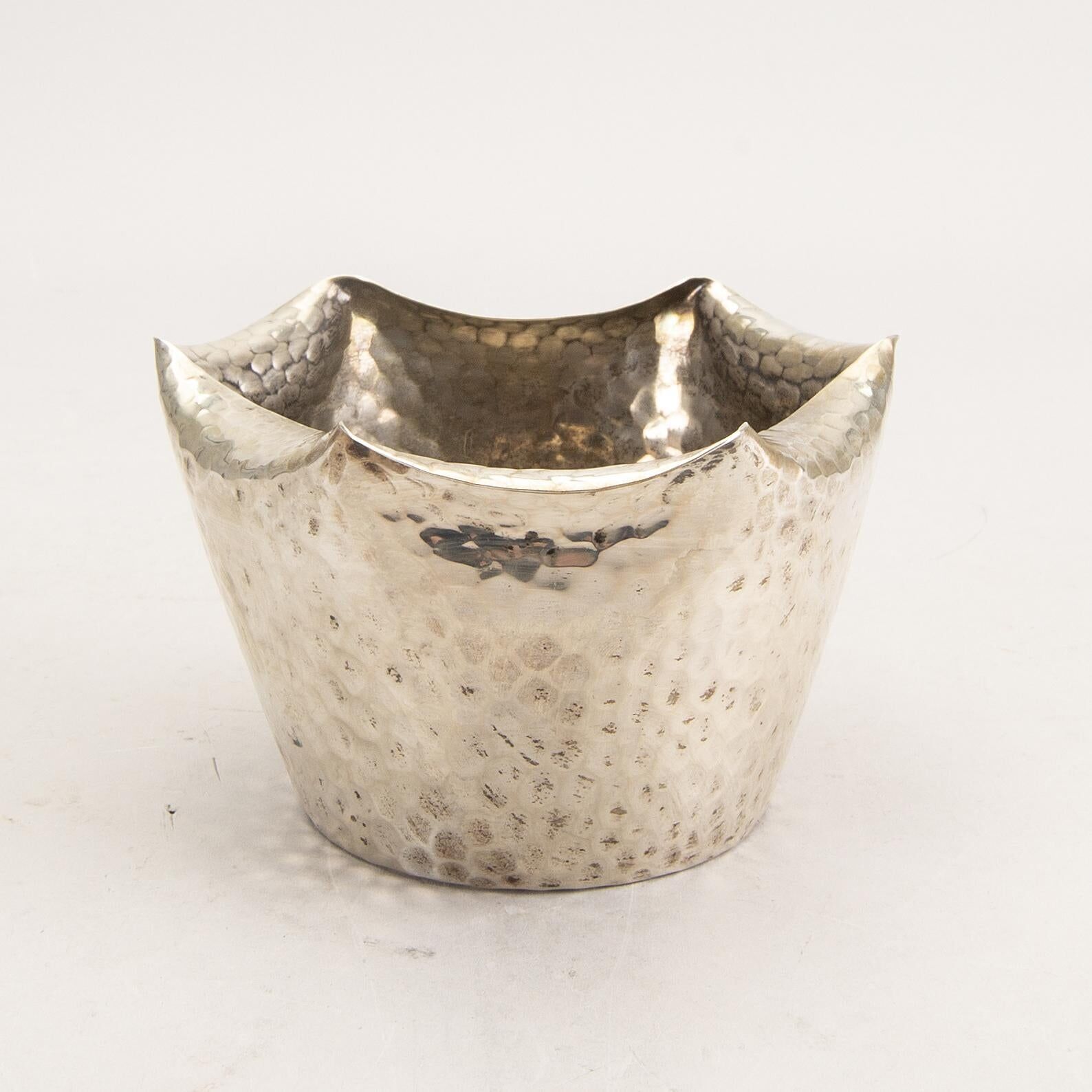 Silver bowl marked by Adam Bentzen Graeser, Copenhagen 1921