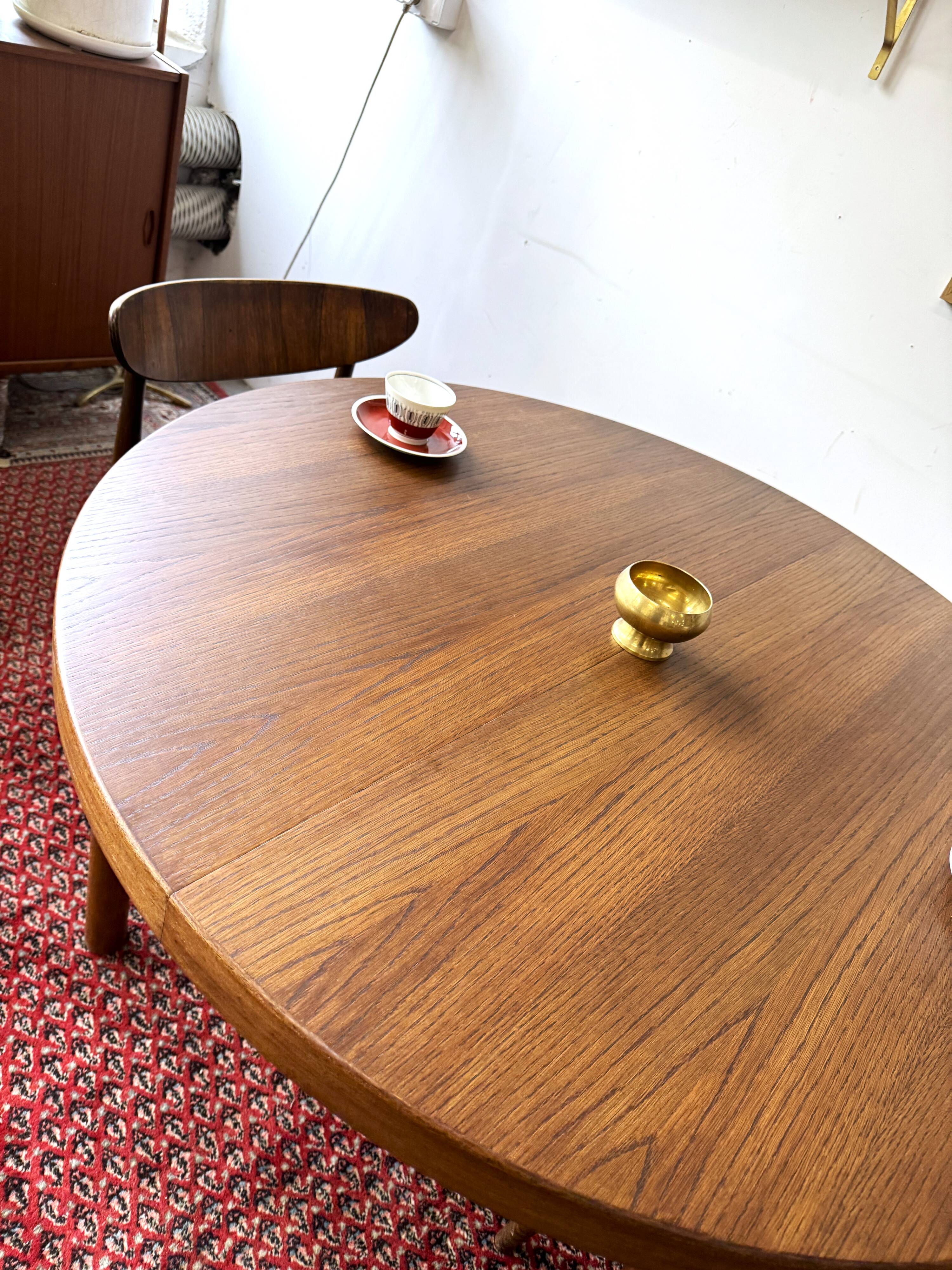 Expandable oak table, denmark 1960s/1970s, vintage, mid-c modern