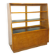 Vintage fineer toonbank, winkel vitrine met schuifdeuren