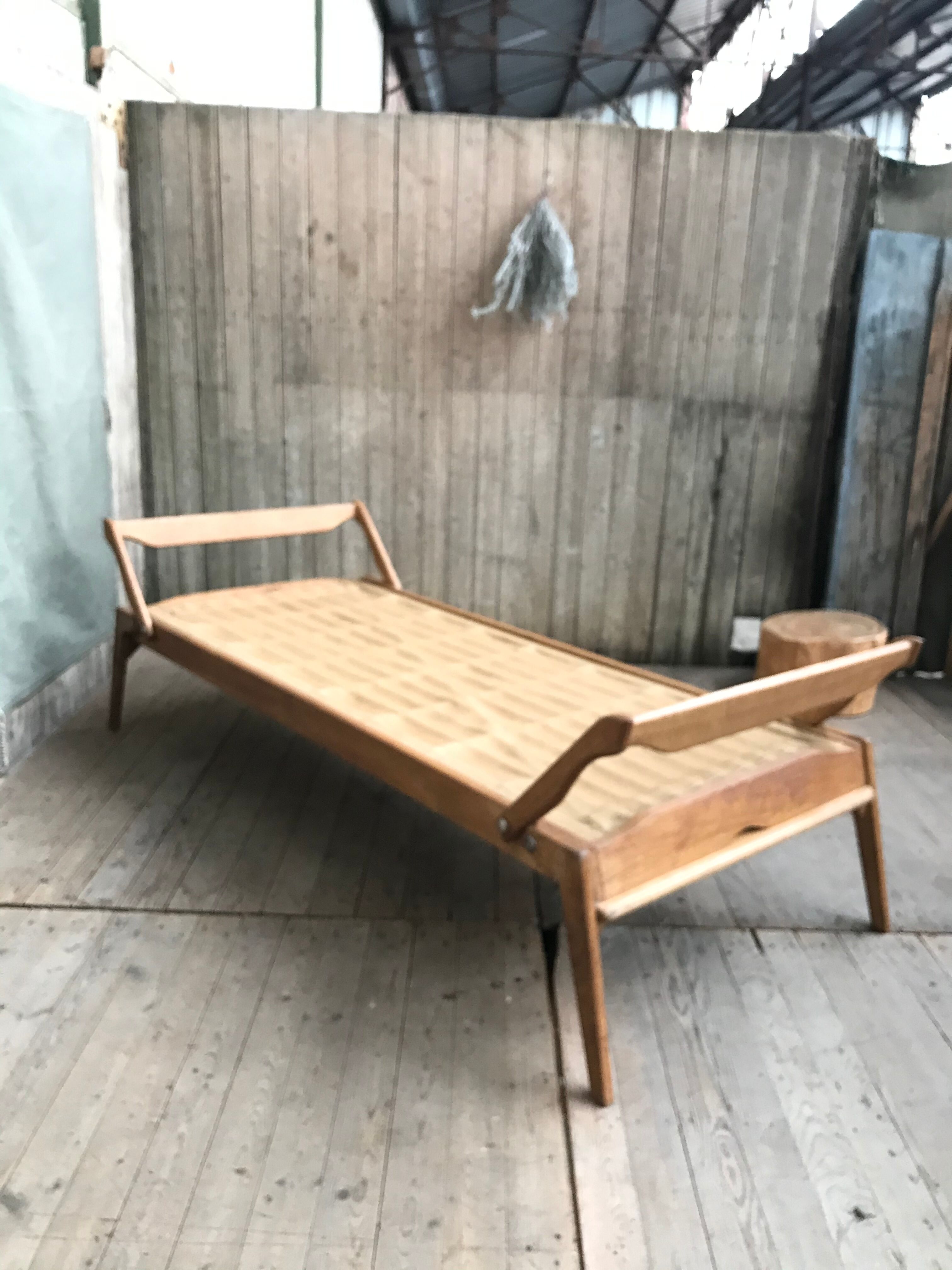 Bed folding a person