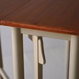Vintage table with folding wings