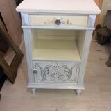 Bedside table