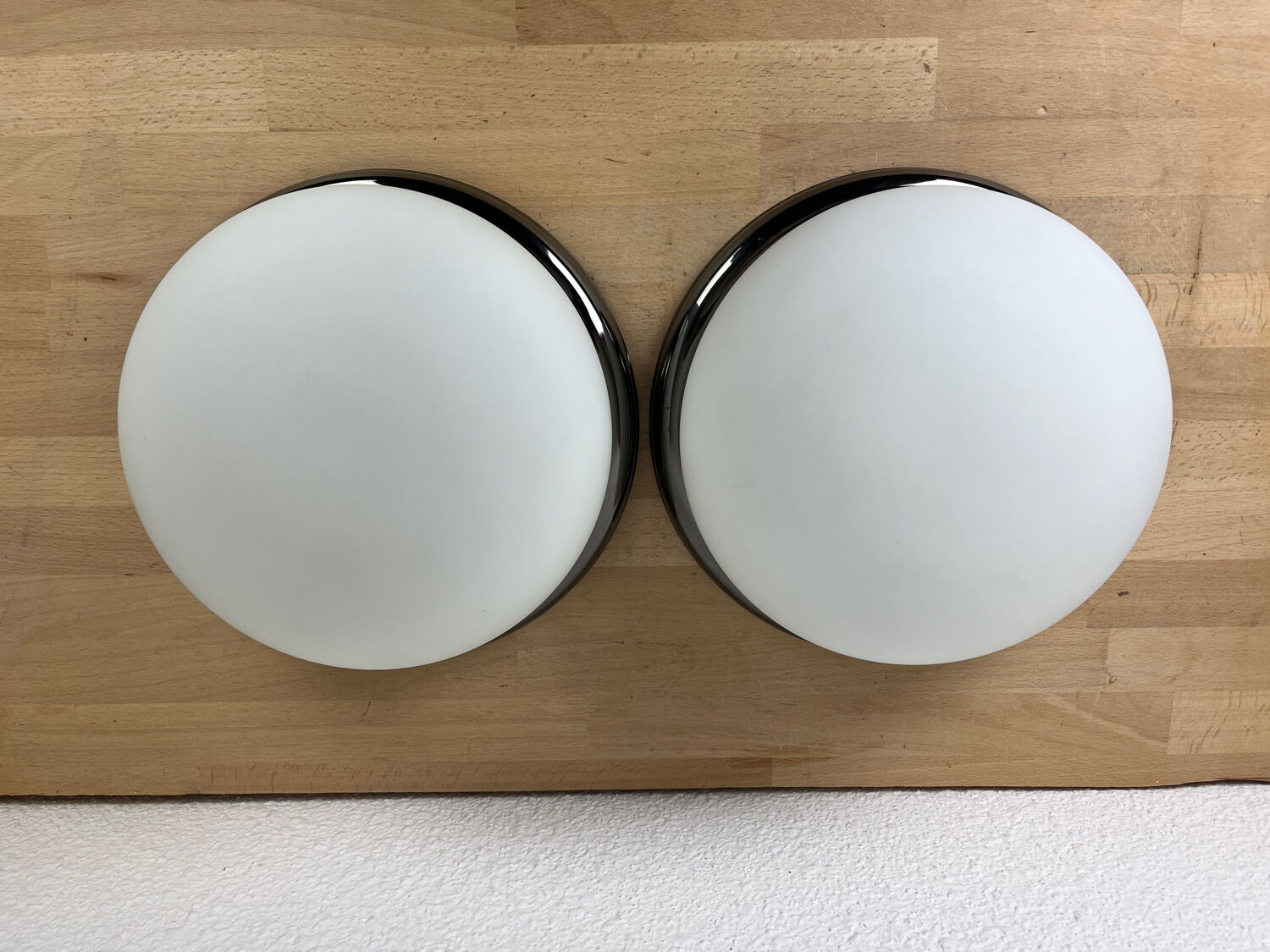 Pair of opaline and metal wall lights
