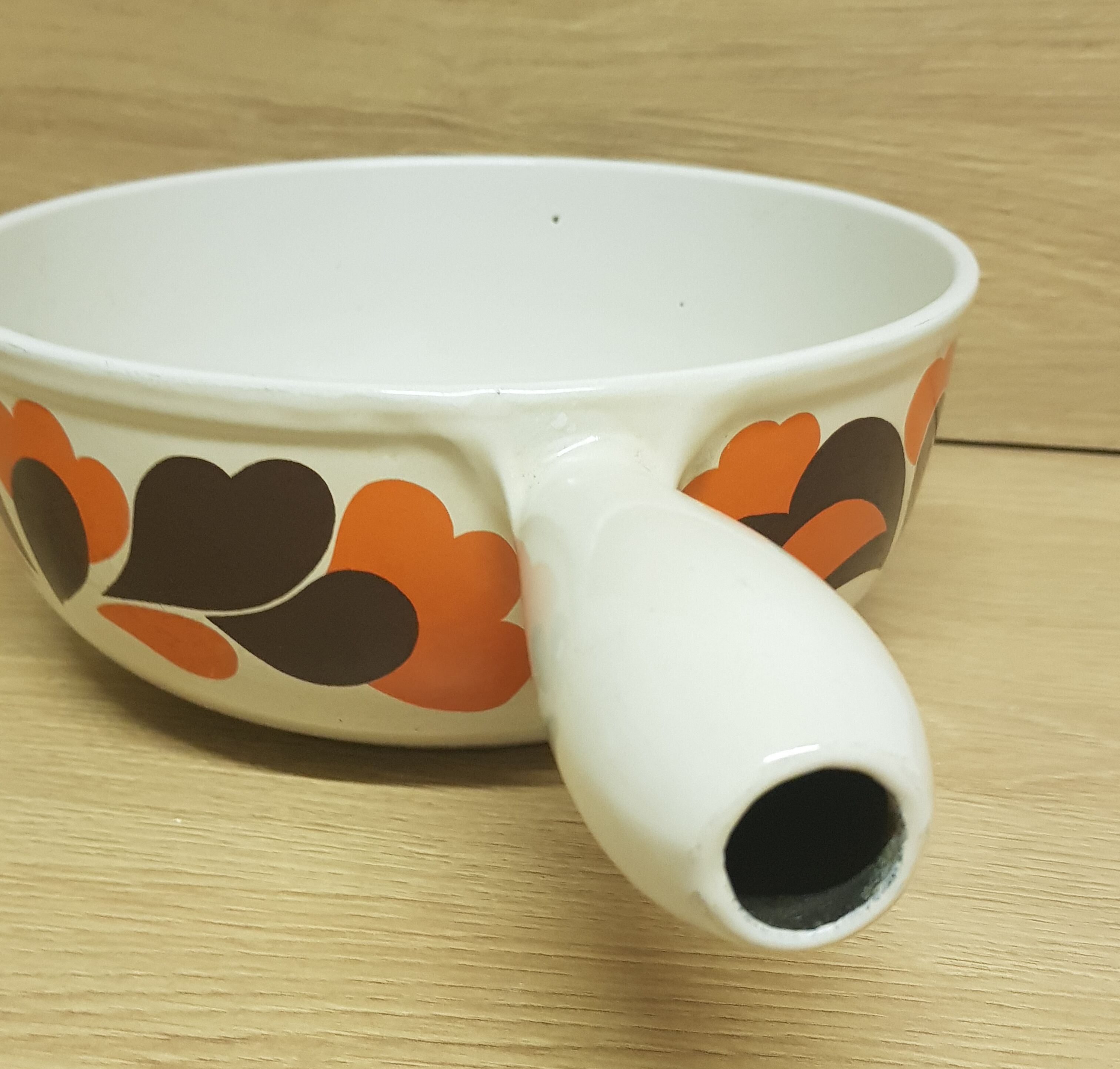 Le Creuset 70's fondue pot