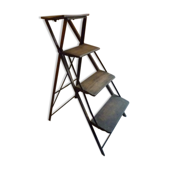 Industrial workshop stepladder in metal and wood