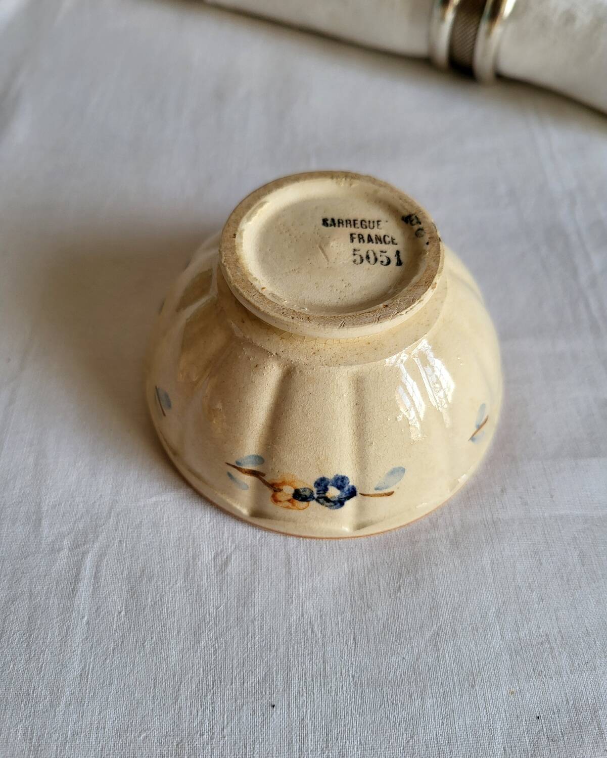 Small Antique Bowl in Earthenware Sarreguemines Beige