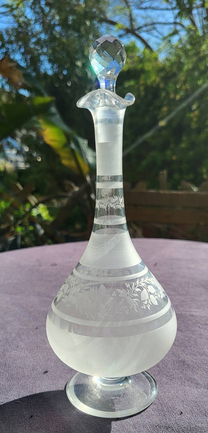 19th century muslin glass carafe