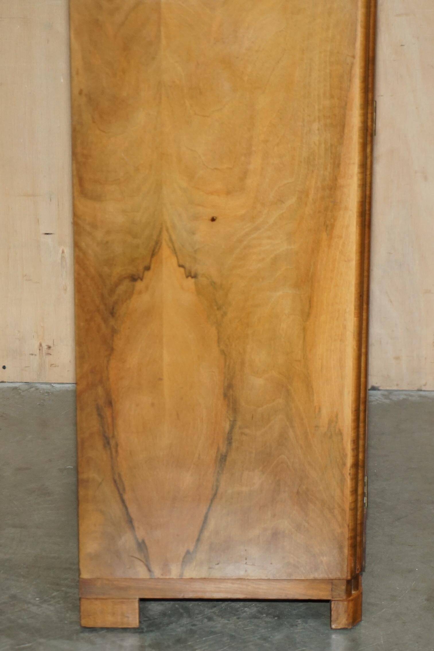 Small Art Deco wardrobe in satin walnut, circa 1930.