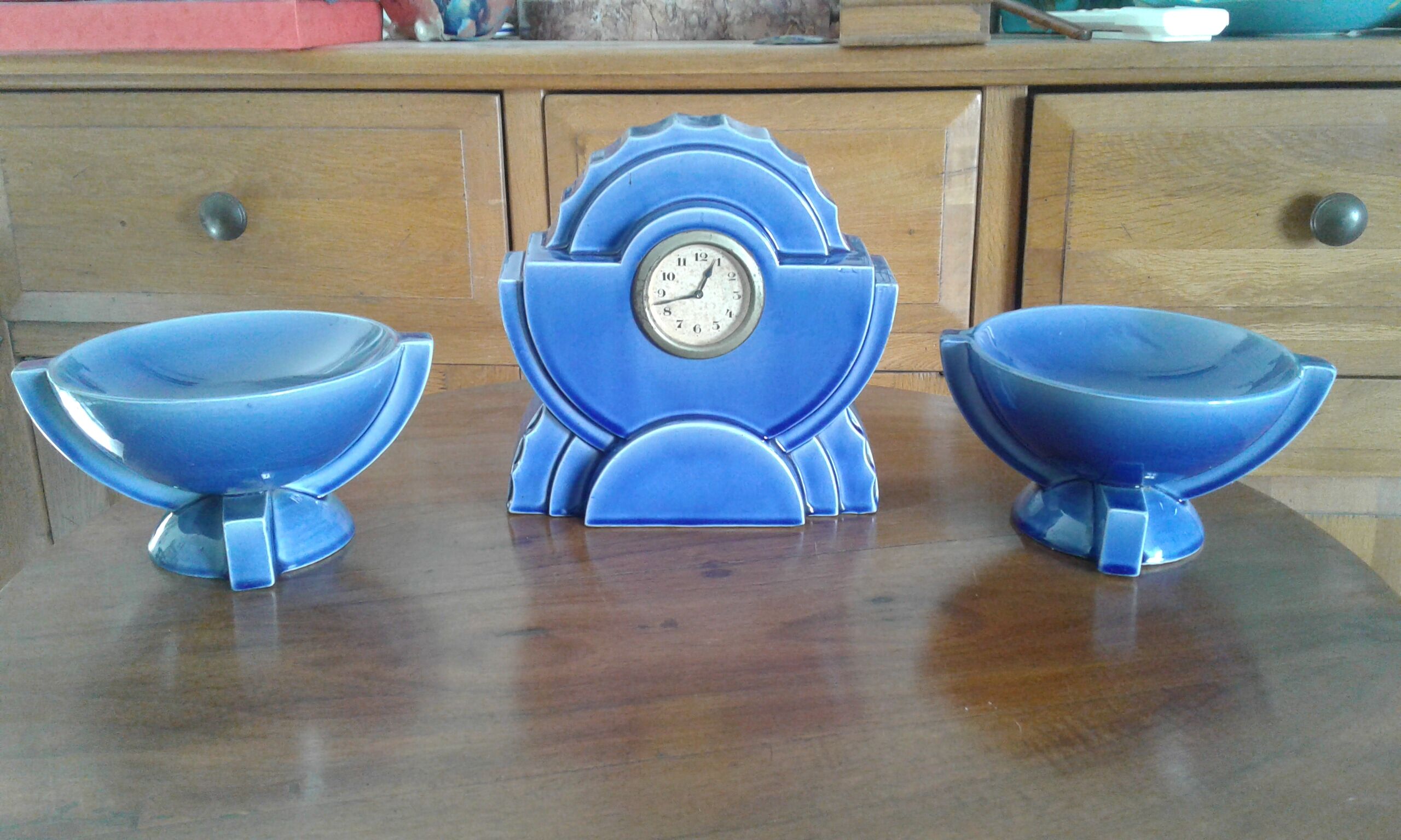 Chimney trim Art Deco Saint Clement