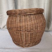 Rattan storage pouffe from the 60s-70s.