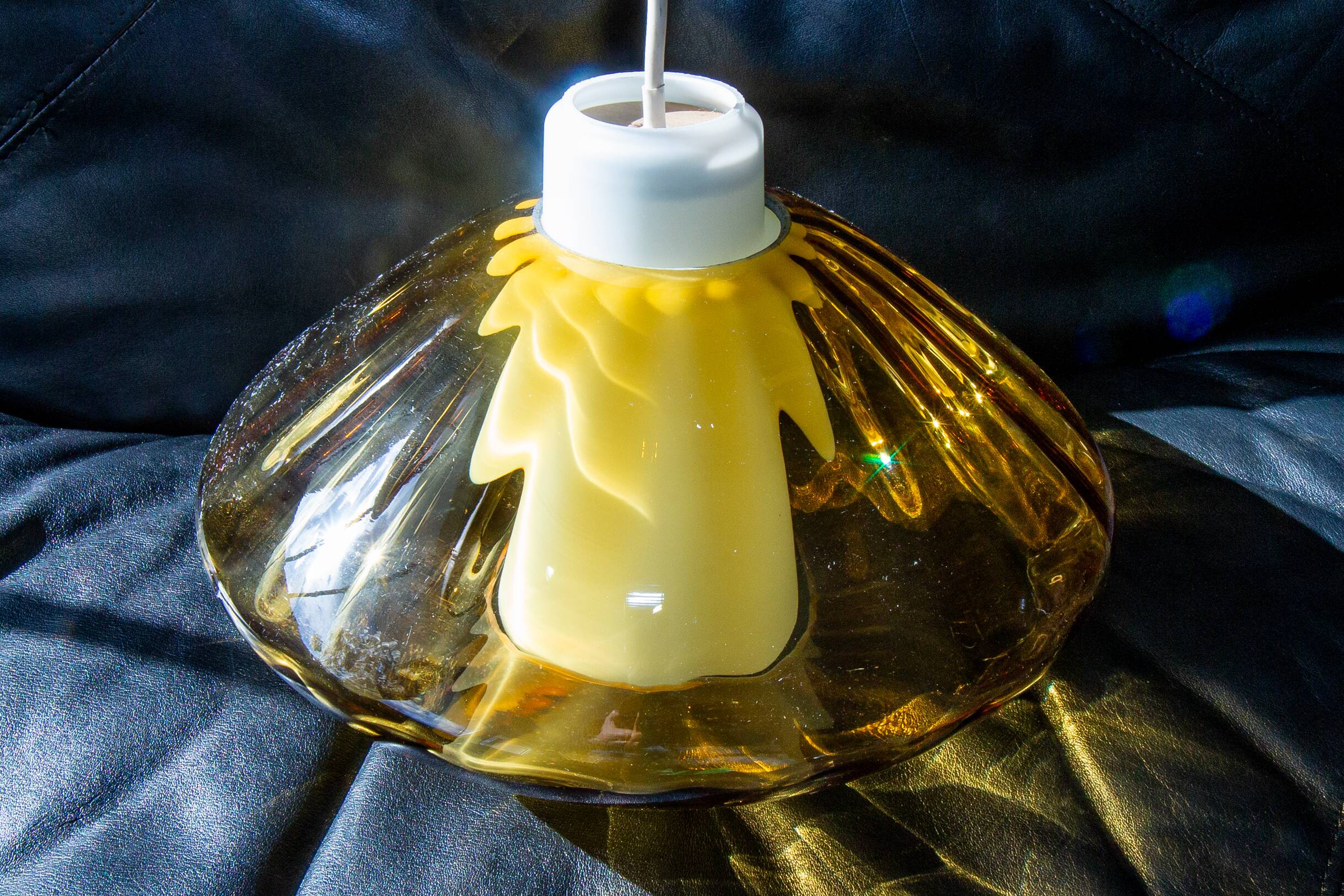 Scandinavian suspension, blown glass and opaline, 1960, new.