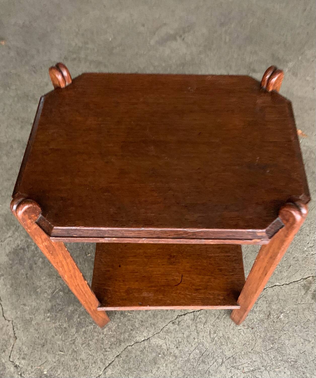 Wooden pedestal bedside table