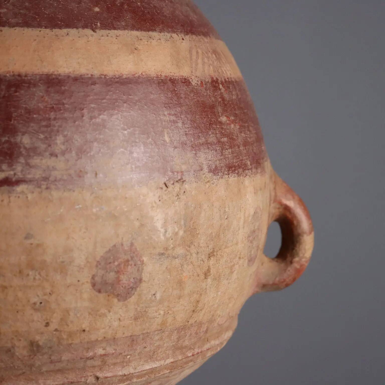 Ancient terracotta vase from Mali, 20th century.