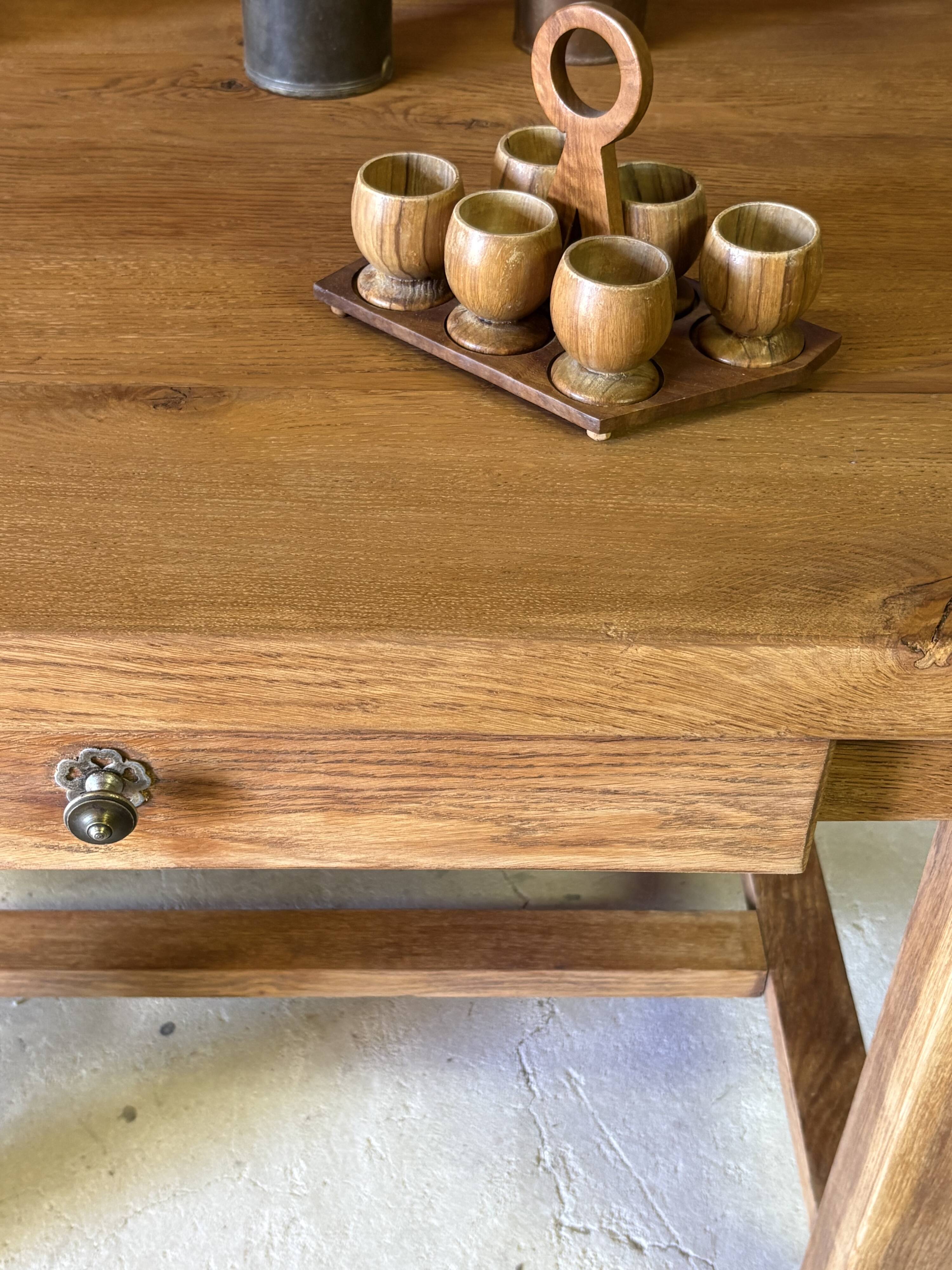 Table / Bureau ancien rénové – Pièce unique