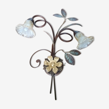 Italian wall lamp Masca with its golden flower in the middle