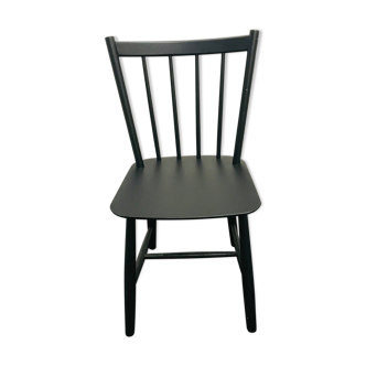 Chair J41 from Hay