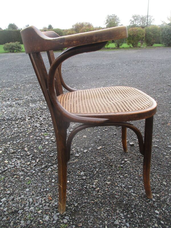 Fauteuil canné bois courbé