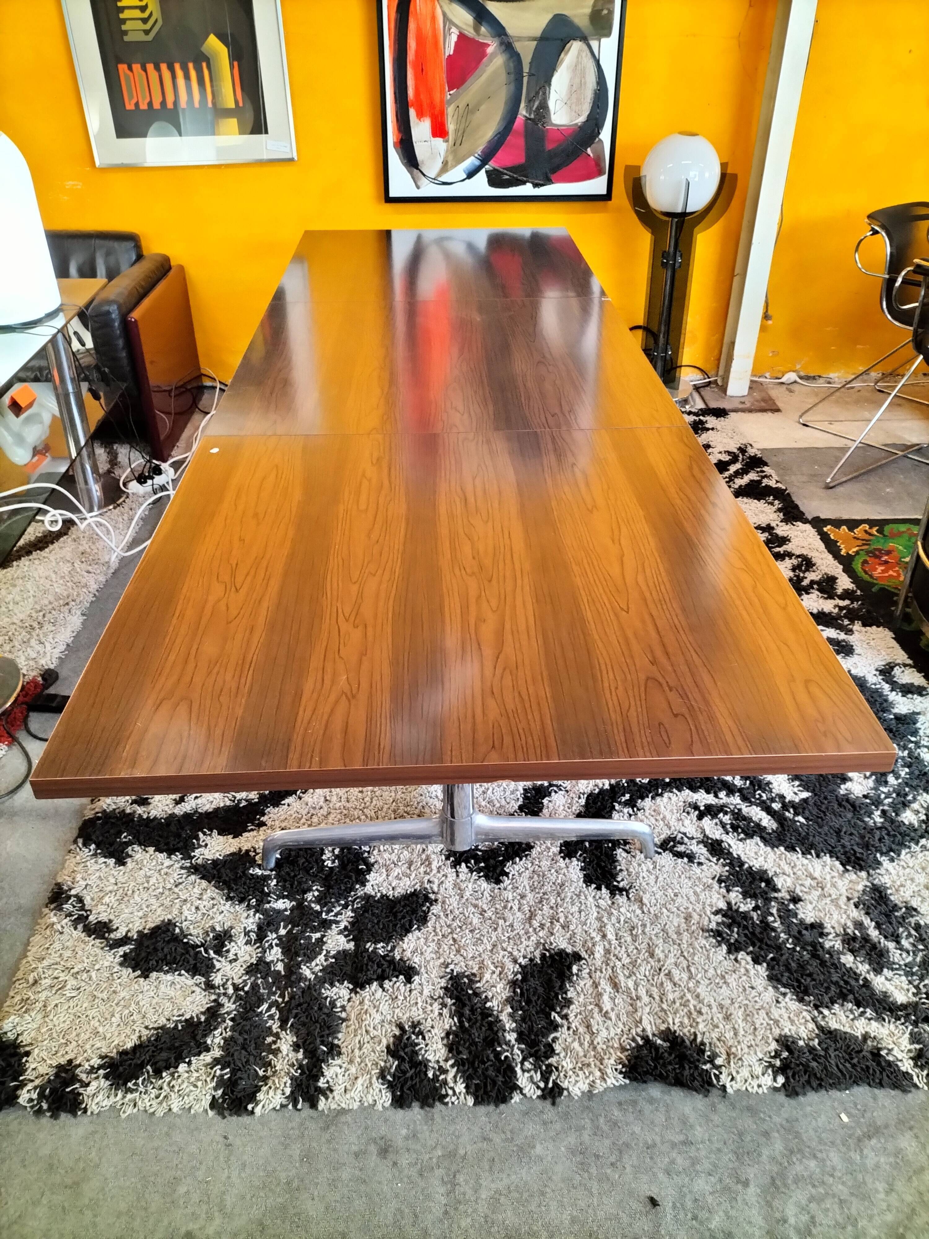 Very nice conference table edited by Schirolli Mantova