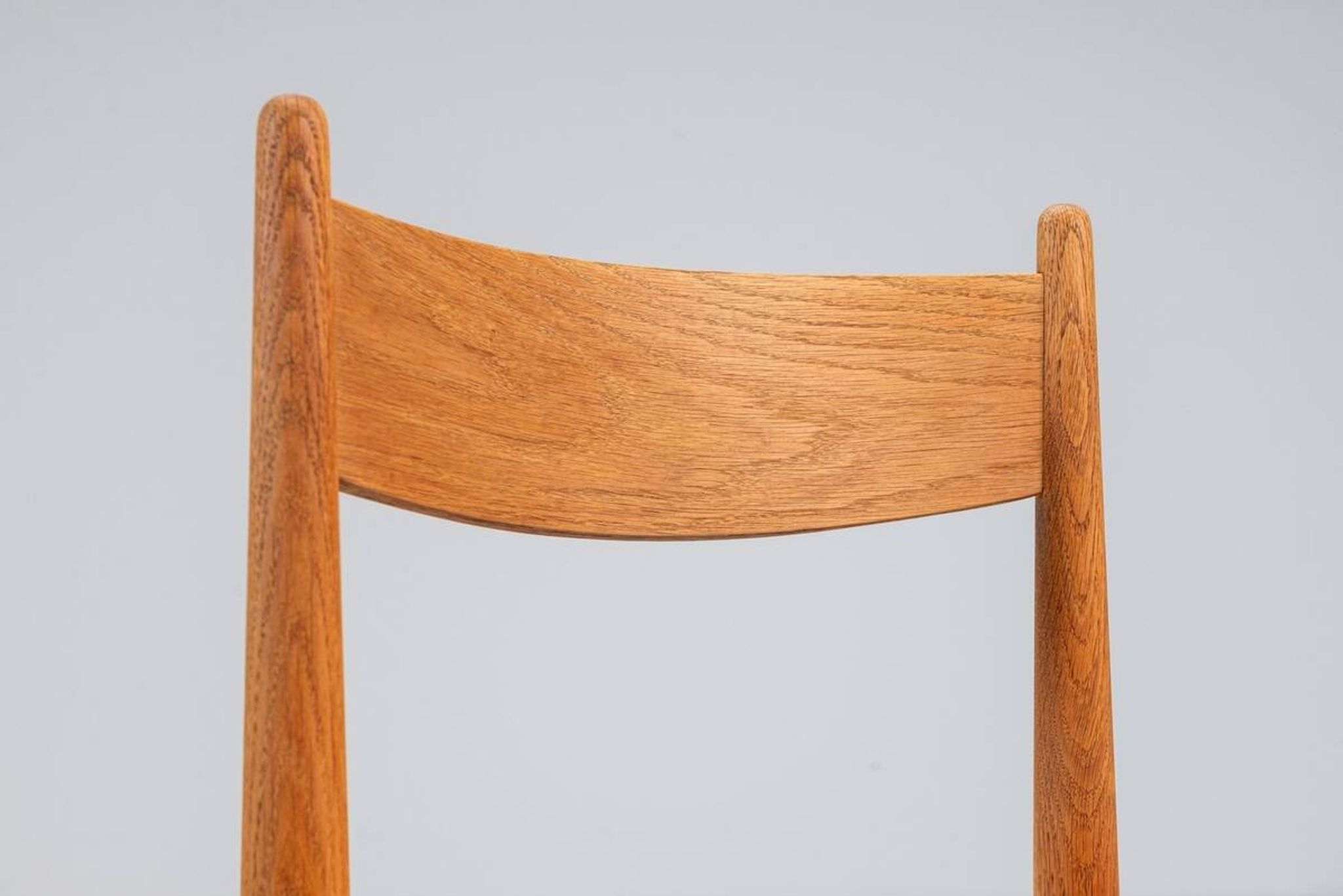 Hans Wegner model CH36 dining chairs in oak Carl Hansen & Son Denmark 1970
