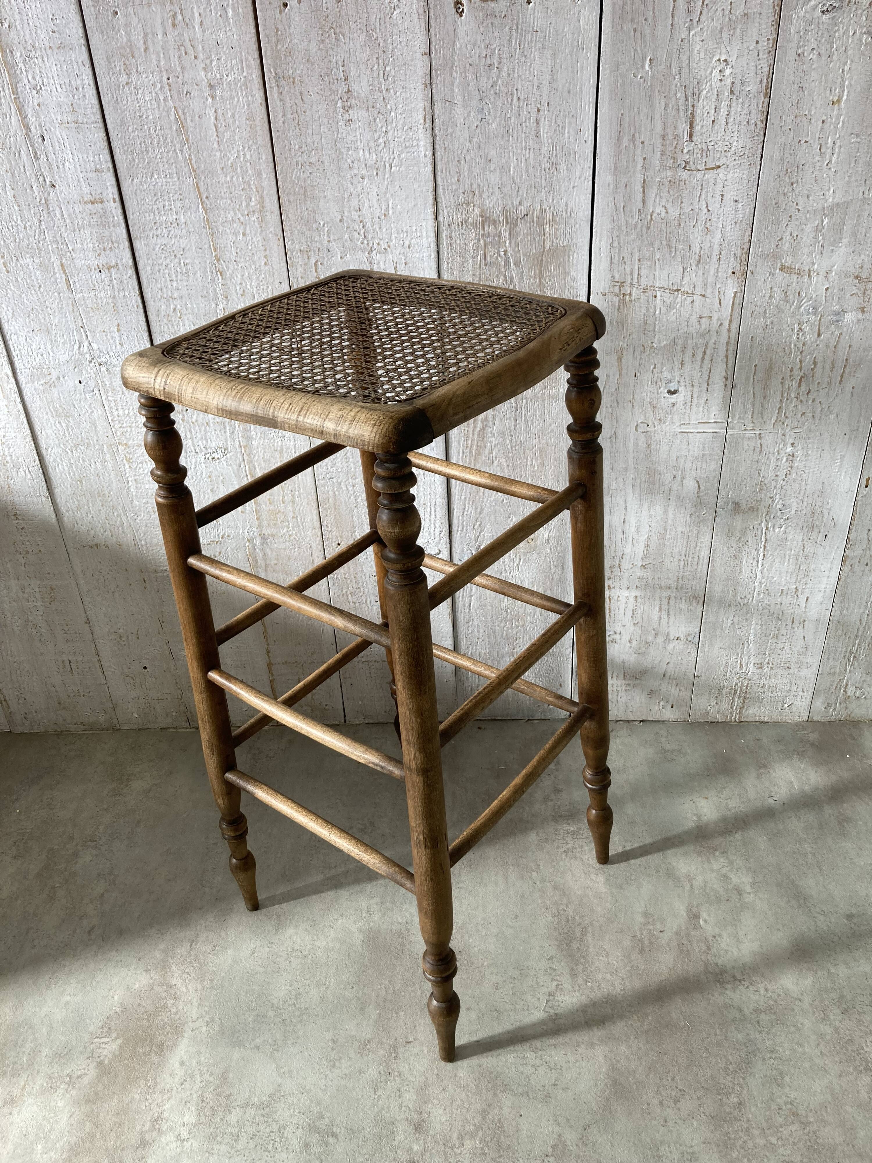 Tabouret bois/cannage
