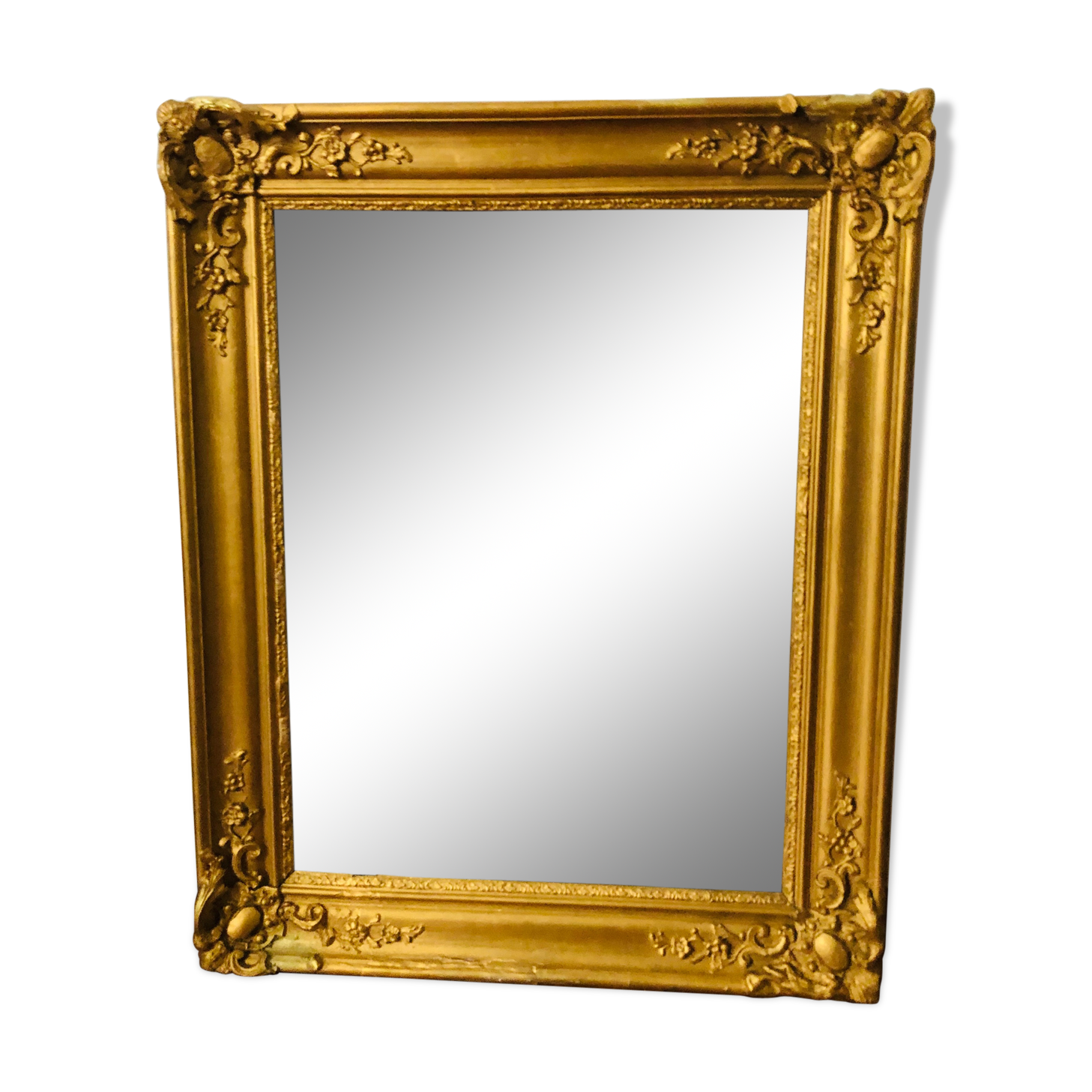 Old mirror in gilded wood 50x62cm