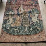 Lady with the Unicorn Tapestry: Hearing
