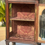 Small display cabinet to place in carved solid oak, 19th century.