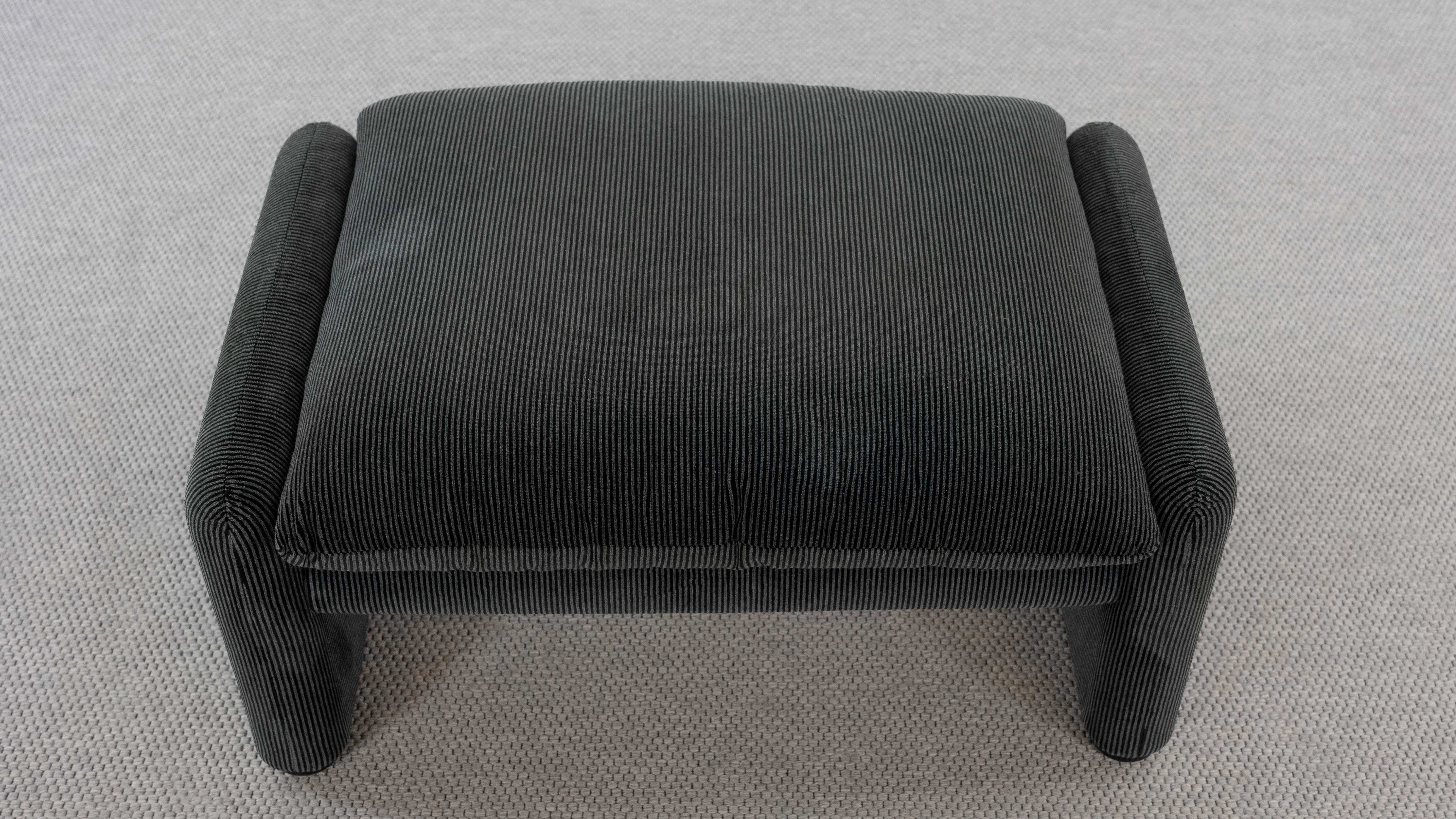 2-seater sofa & footstool maralunga by Vico Magistretti, Cassina