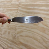 5 English fish knives in silver metal and Bakelite