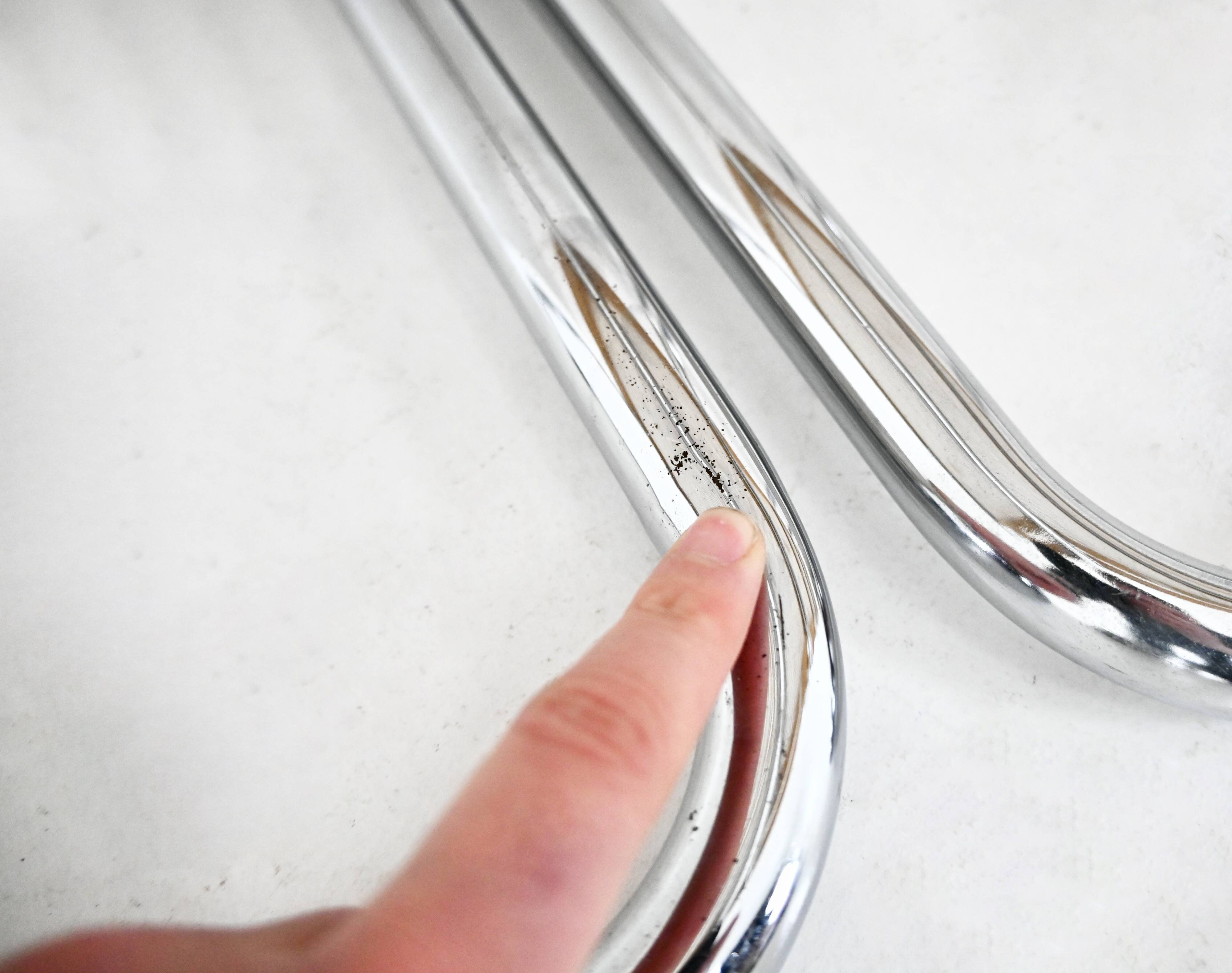 Set of 6 B32 model dining chairs by Marcel Breuer.