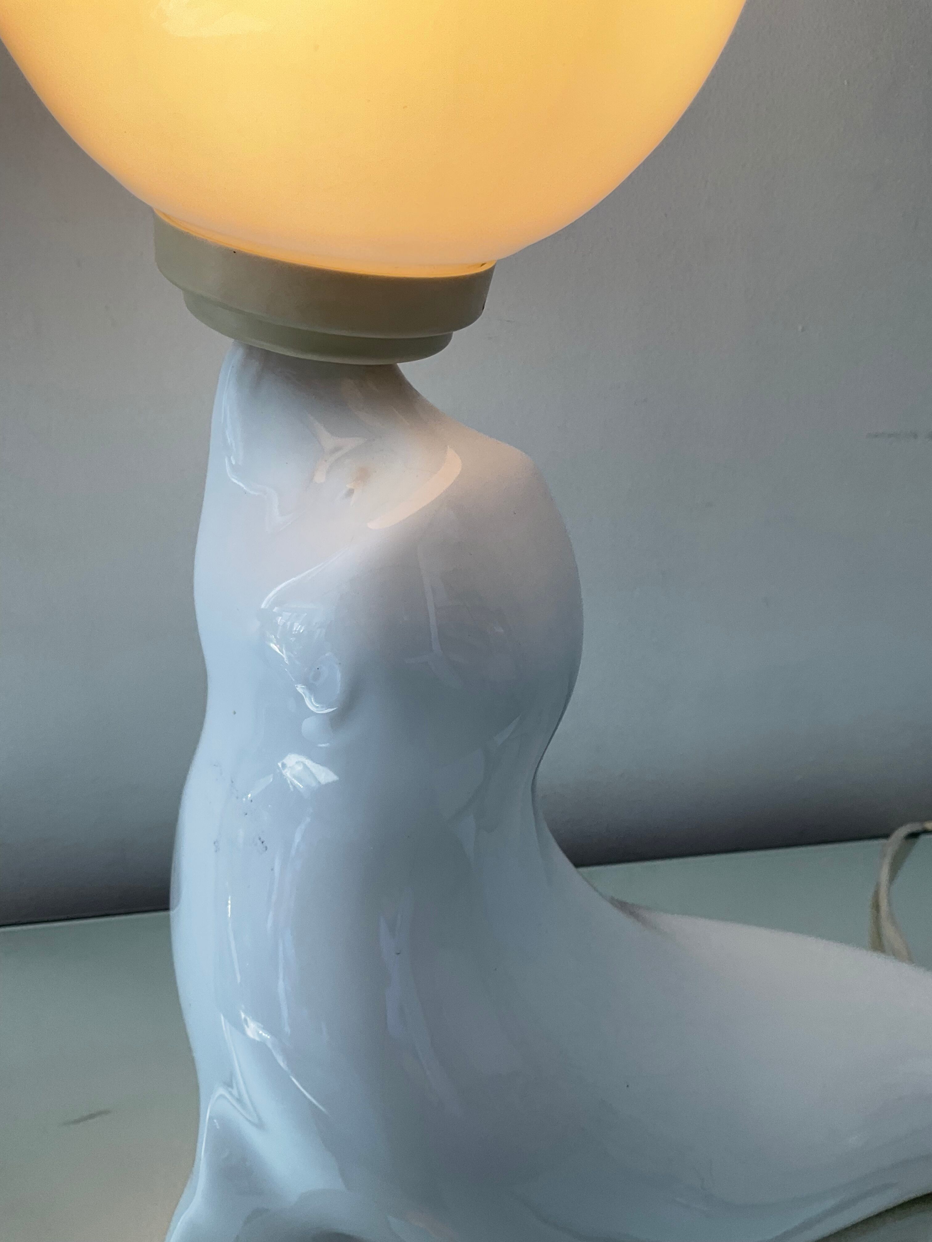 Vintage sea lion lamp in ceramic and opaline