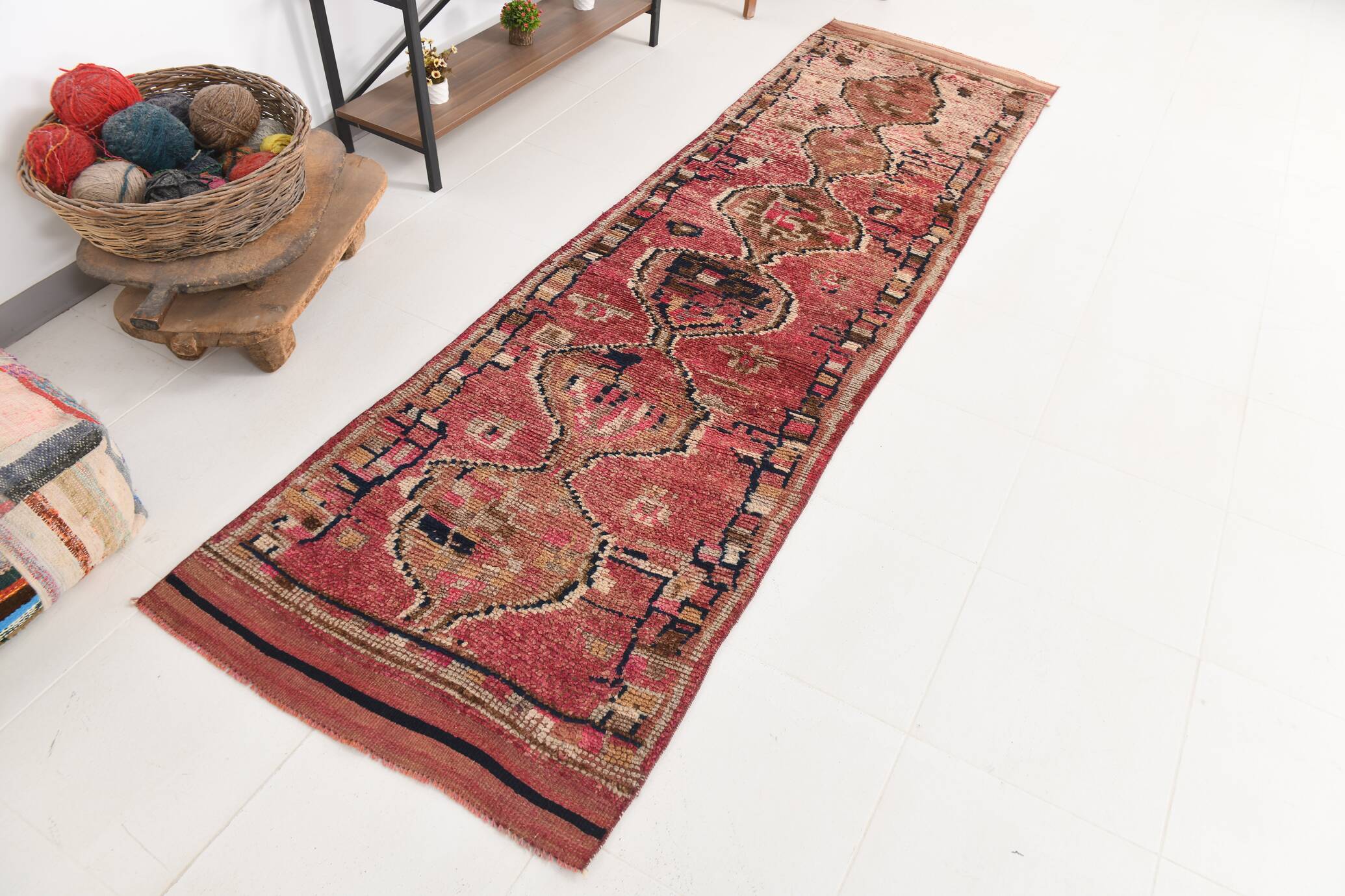 Red Cream Tribal Turkish Runner Rug 88x311Cm SK 18885