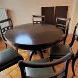 English style dining room