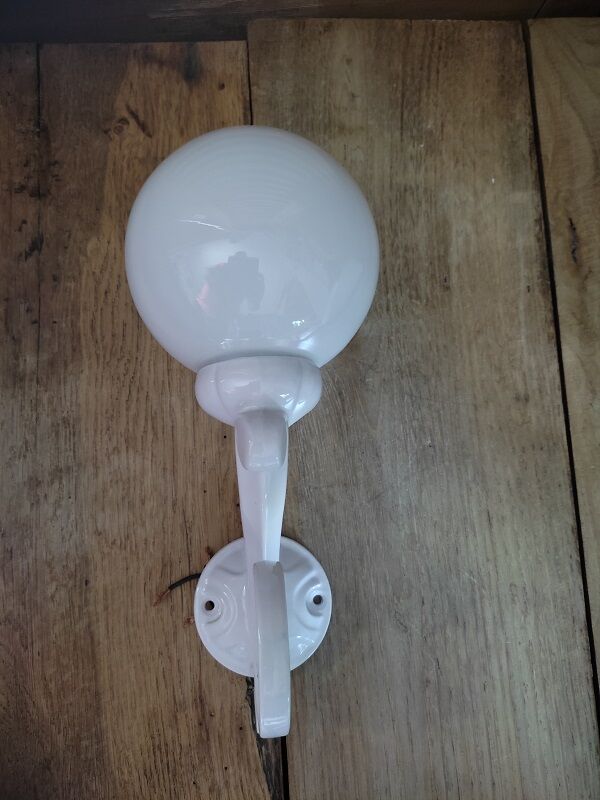 Enamelled metal wall lamp white opal globe