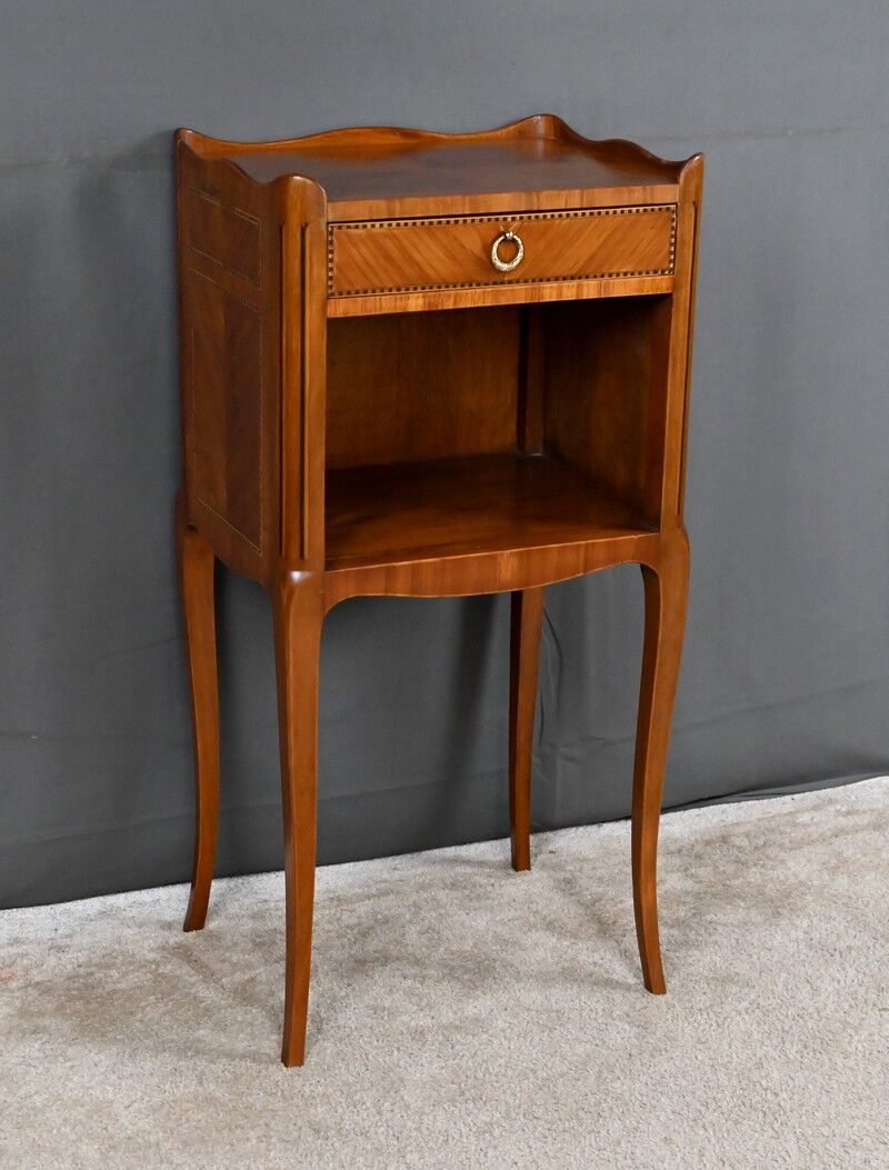 Living room table in marquetry, transitional style between Louis XV and Louis XVI – Mid 20th century