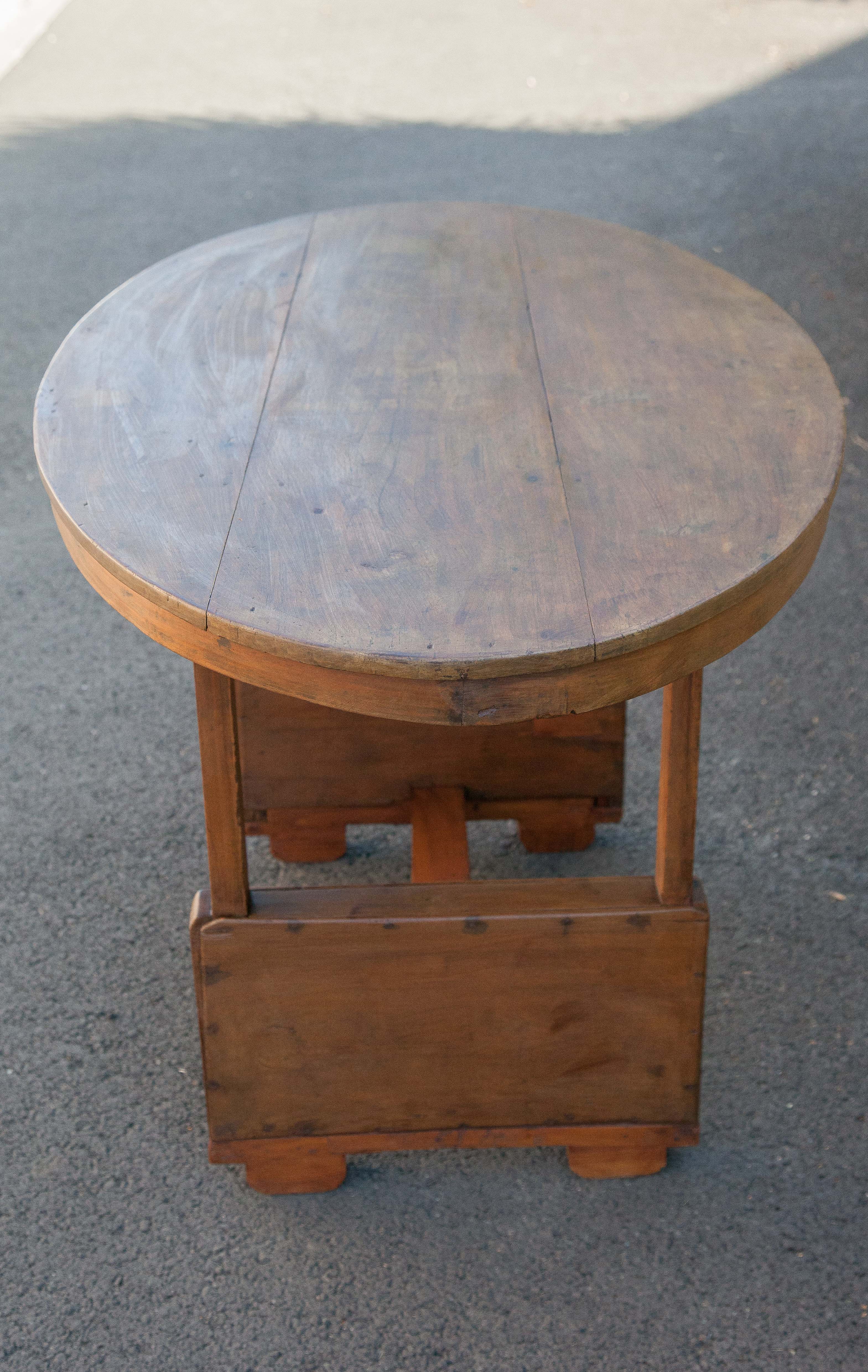 Antique wood table, dining table, oval table, living room, kitchen, countryside