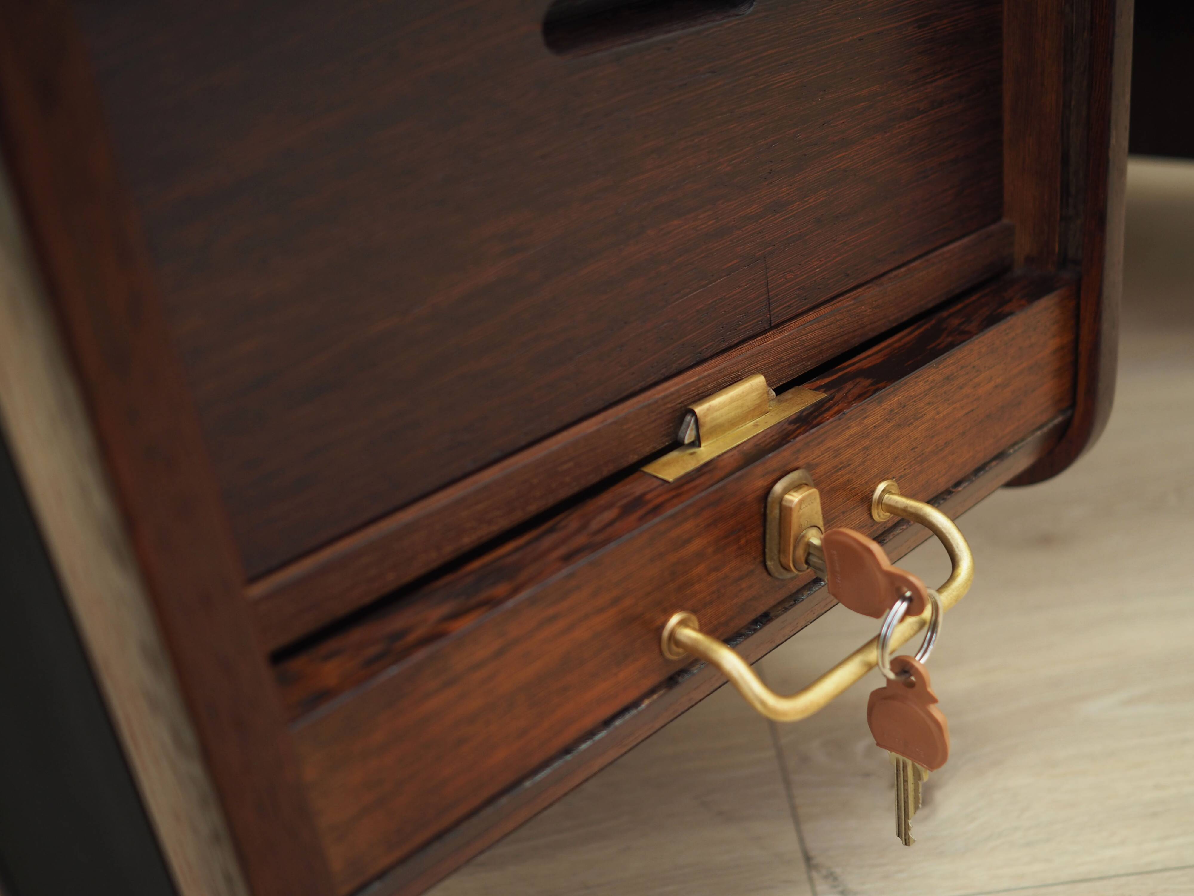 Oak desk, Danish design, 1970s, production: Denmark