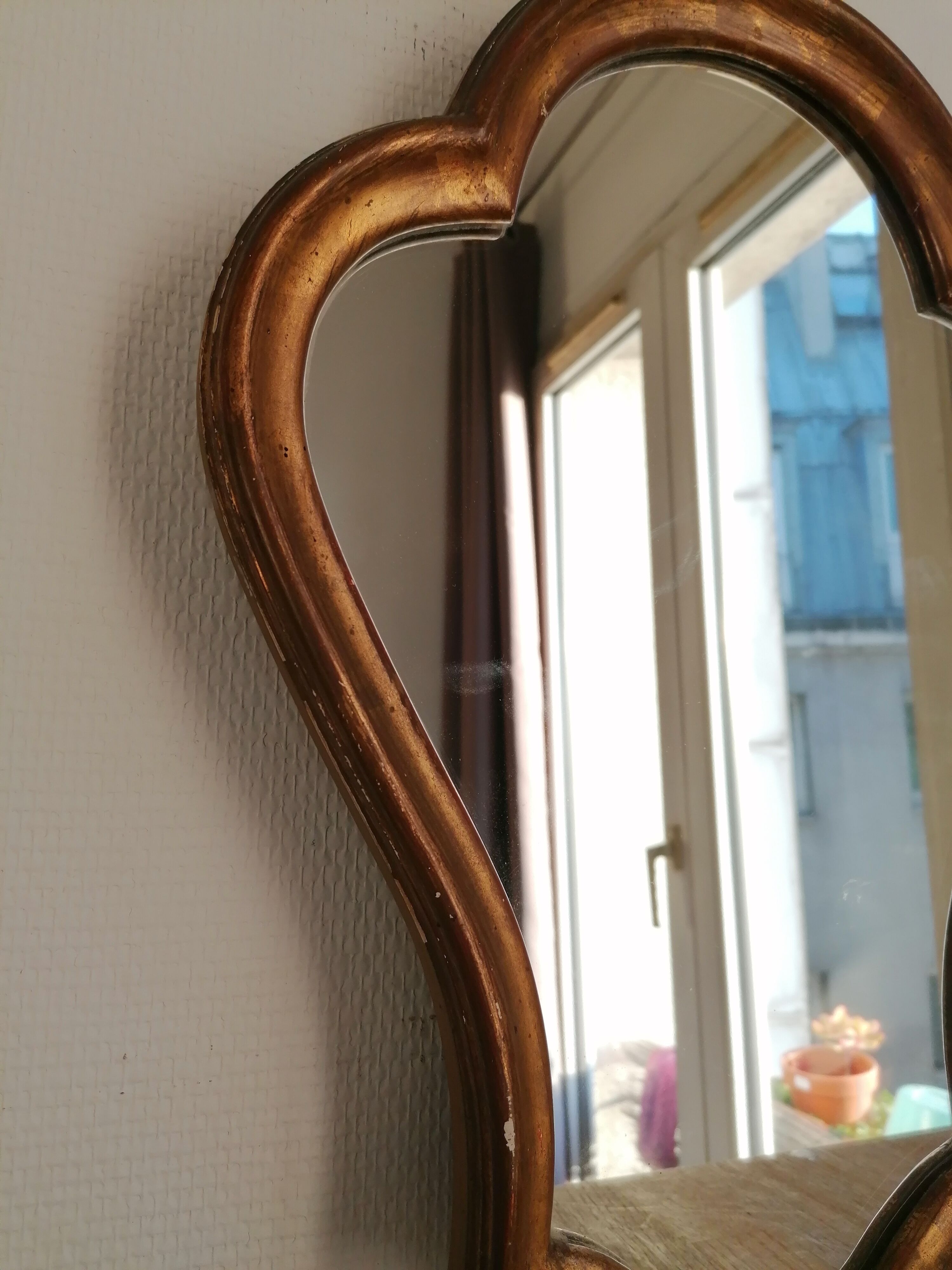 Freeform Mirror 30x40cm