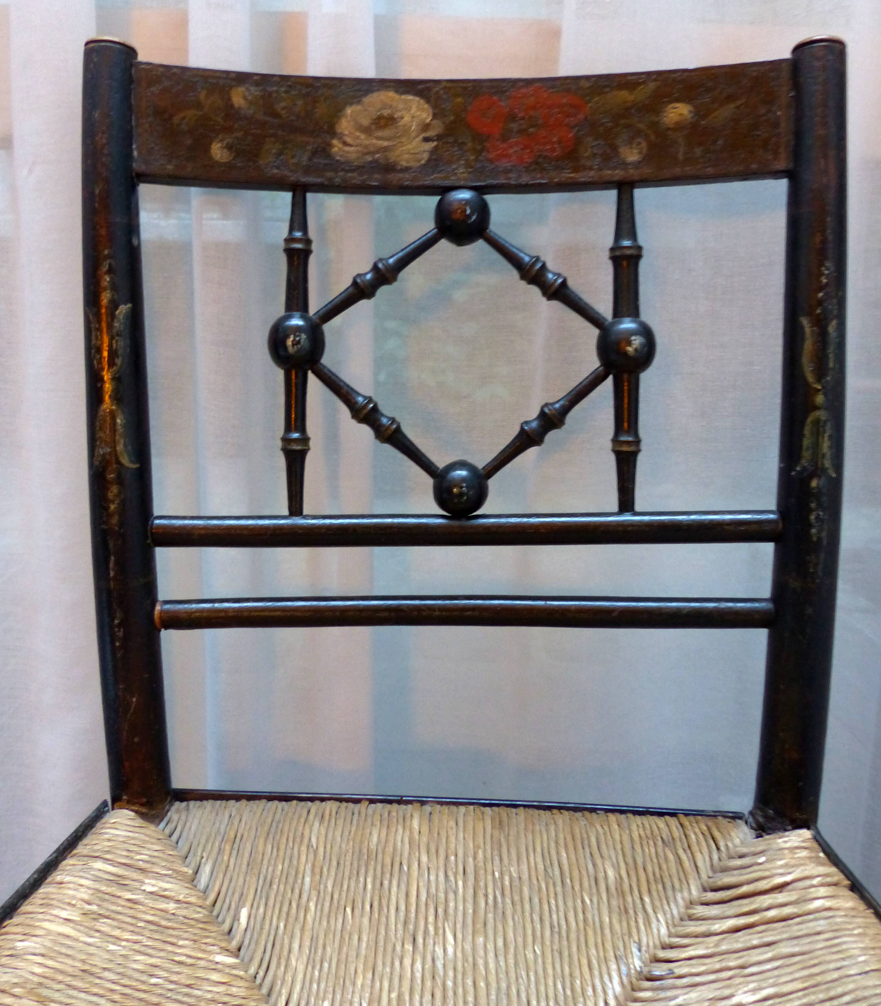 Paire de chaises anciennes