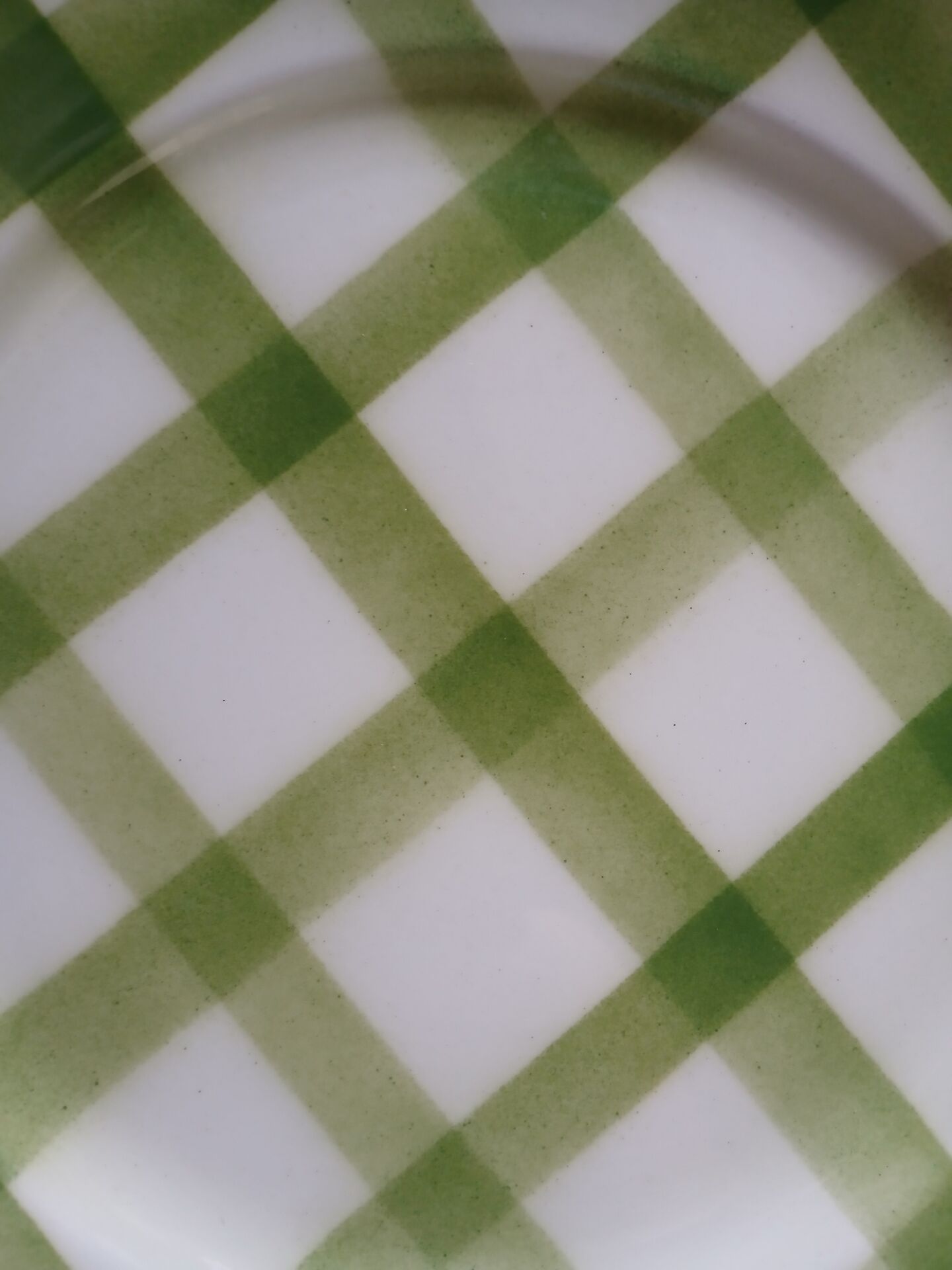 3 mismatched vintage dinner plates