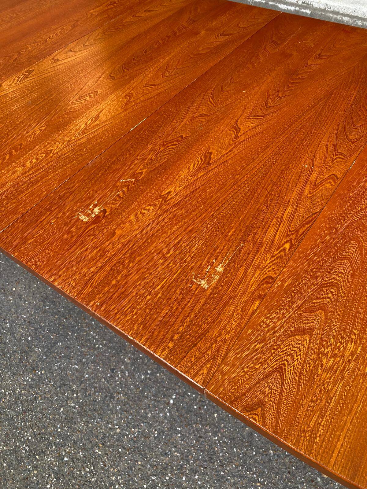 Table scandinave ovale extensible Baumann teck 240cm 1980